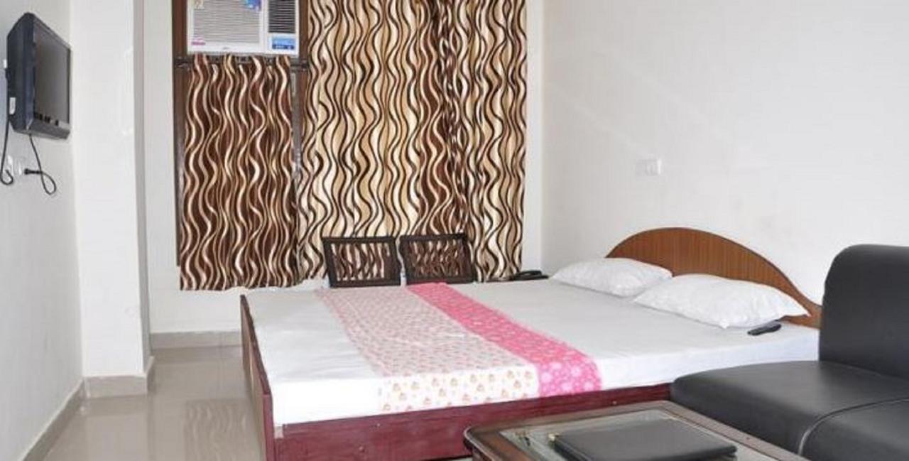Hotel Kk Residency Chandīgarh Dış mekan fotoğraf