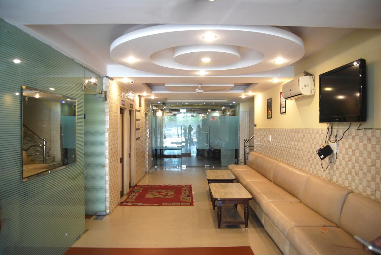 Hotel Kk Residency Chandīgarh Dış mekan fotoğraf